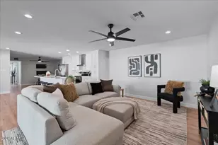 4813 E Koso Ct, Phoenix, AZ 85044 - Photo 9