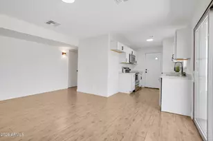 5442 W Edgemont Ave, Phoenix, AZ 85035 - Photo 9