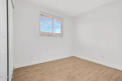5442 W Edgemont Avenue, Phoenix, AZ 85035 - Photo 17