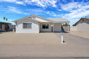 5442 W Edgemont Ave, Phoenix, AZ 85035 - Photo 1