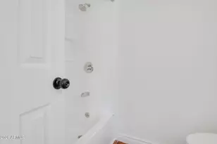 5442 W Edgemont Ave, Phoenix, AZ 85035 - Photo 17