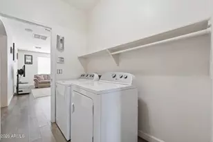 10961 W Chase Ln, Avondale, AZ 85323 - Photo 23