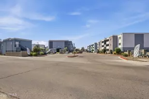 12945 W Greenway Rd, El Mirage, AZ 85335 - Photo 41