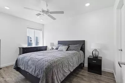 12945 W Greenway Road #P, El Mirage, AZ 85335 - Photo 11