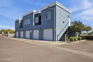 12945 W Greenway Rd, El Mirage, AZ 85335 - Photo 31