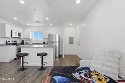 12945 W Greenway Road #P, El Mirage, AZ 85335 - Photo 5