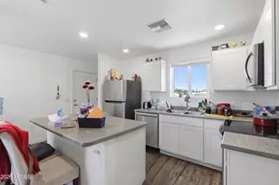 12945 W Greenway Rd, El Mirage, AZ 85335 - Photo 19