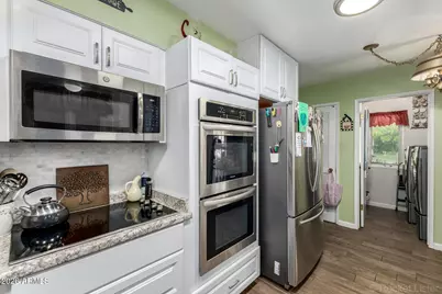 10731 W Salem Drive, Sun City, AZ 85351 - Photo 11