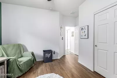 1656 W Cavedale Drive, Phoenix, AZ 85085 - Photo 19