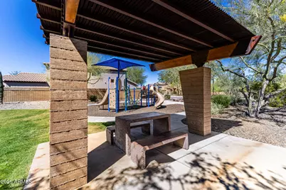 1656 W Cavedale Drive, Phoenix, AZ 85085 - Photo 45