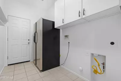 1656 W Cavedale Drive, Phoenix, AZ 85085 - Photo 31