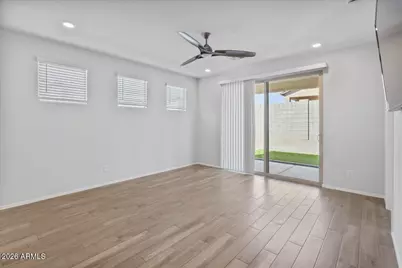 14664 W Valentine Street, Surprise, AZ 85379 - Photo 7