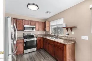 998 S 239th Ln, Buckeye, AZ 85326 - Photo 11