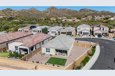 27914 N 19th Drive, Phoenix, AZ 85085 - Photo 15