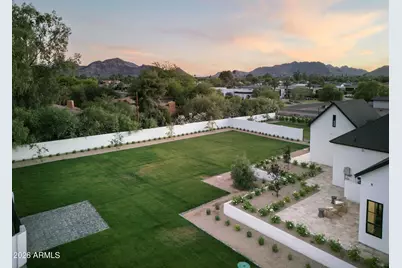10229 N 64th Street, Paradise Valley, AZ 85253 - Photo 61