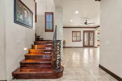 2822 E Constance Way, Phoenix, AZ 85042 - Photo 7