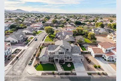 2822 E Constance Way, Phoenix, AZ 85042 - Photo 63