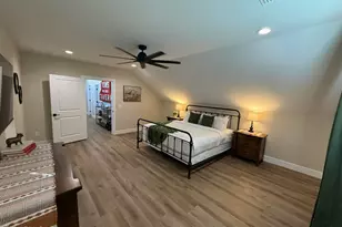 211 S Dakota St, Chandler, AZ 85225 - Photo 13