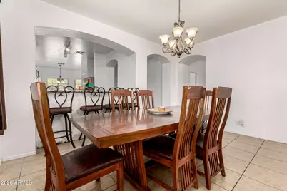 11637 W Rio Vista Lane, Avondale, AZ 85323 - Photo 9