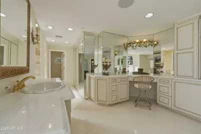 6611 N 64th Place, Paradise Valley, AZ 85253 - Photo 25