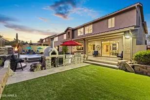 3611 W Hidden Mountain Ln, Phoenix, AZ 85086 - Photo 9