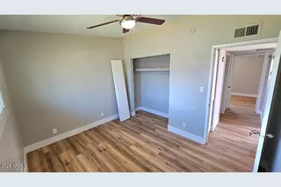 2202 W Heatherbrae Drive, Phoenix, AZ 85015 - Photo 9