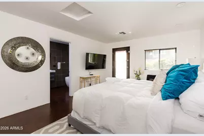 5002 N 38th Place, Phoenix, AZ 85018 - Photo 13