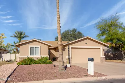 25246 S Pinewood Drive, Sun Lakes, AZ 85248 - Photo 1