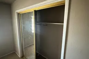 10302 W Oak Ridge Dr, Sun City, AZ 85351 - Photo 11