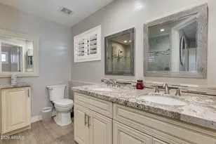 4110 E Hazelwood St, Phoenix, AZ 85018 - Photo 15