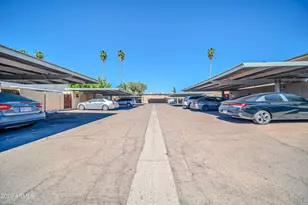 5703 N 43rd Dr, Glendale, AZ 85301 - Photo 27