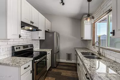 3033 W Potter Drive, Phoenix, AZ 85027 - Photo 11