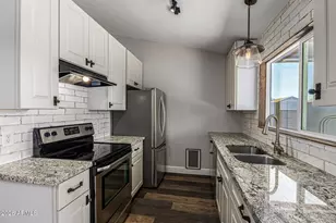 3033 W Potter Dr, Phoenix, AZ 85027 - Photo 11