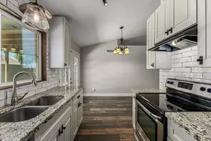 3033 W Potter Dr, Phoenix, AZ 85027 - Photo 13