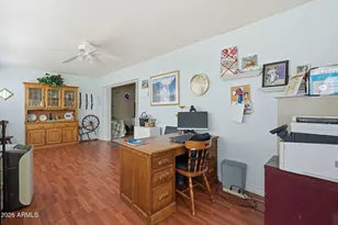 1647 E Wagoner Rd, Phoenix, AZ 85022 - Photo 19