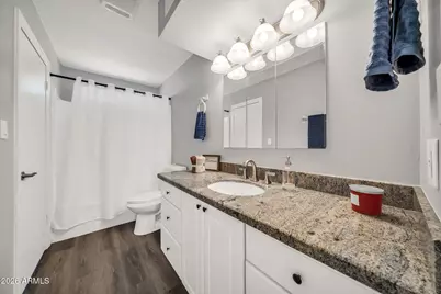 18415 N 33rd Avenue, Phoenix, AZ 85053 - Photo 9