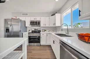 18415 N 33rd Ave, Phoenix, AZ 85053 - Photo 31