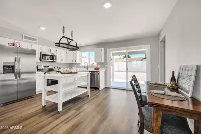 18415 N 33rd Avenue, Phoenix, AZ 85053 - Photo 1