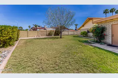 8629 N 49th Avenue, Glendale, AZ 85302 - Photo 31