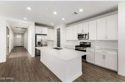 2209 E Meadowview Court, Gilbert, AZ 85298 - Photo 13