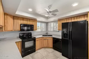 6610 W Turquoise Ave, Glendale, AZ 85302 - Photo 15