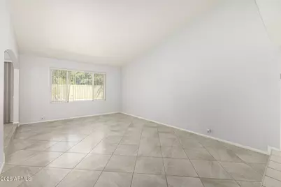 6610 W Turquoise Avenue, Glendale, AZ 85302 - Photo 9