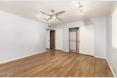 6610 W Turquoise Avenue, Glendale, AZ 85302 - Photo 17