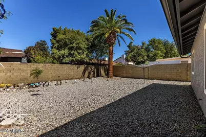 6610 W Turquoise Avenue, Glendale, AZ 85302 - Photo 25