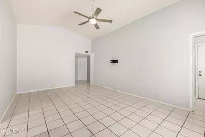 6610 W Turquoise Avenue, Glendale, AZ 85302 - Photo 11