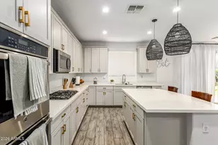 12001 W Chase Ln, Avondale, AZ 85323 - Photo 17