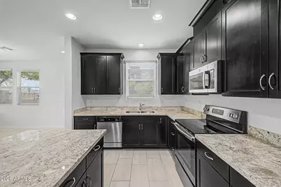 14870 W Encanto Boulevard #1101, Goodyear, AZ 85395 - Photo 5