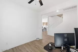 17057 W Molly Ln, Surprise, AZ 85387 - Photo 21