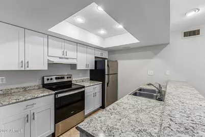 1920 W Lindner Avenue #210, Mesa, AZ 85202 - Photo 9