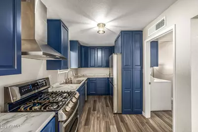 5726 W Frier Drive, Glendale, AZ 85301 - Photo 15